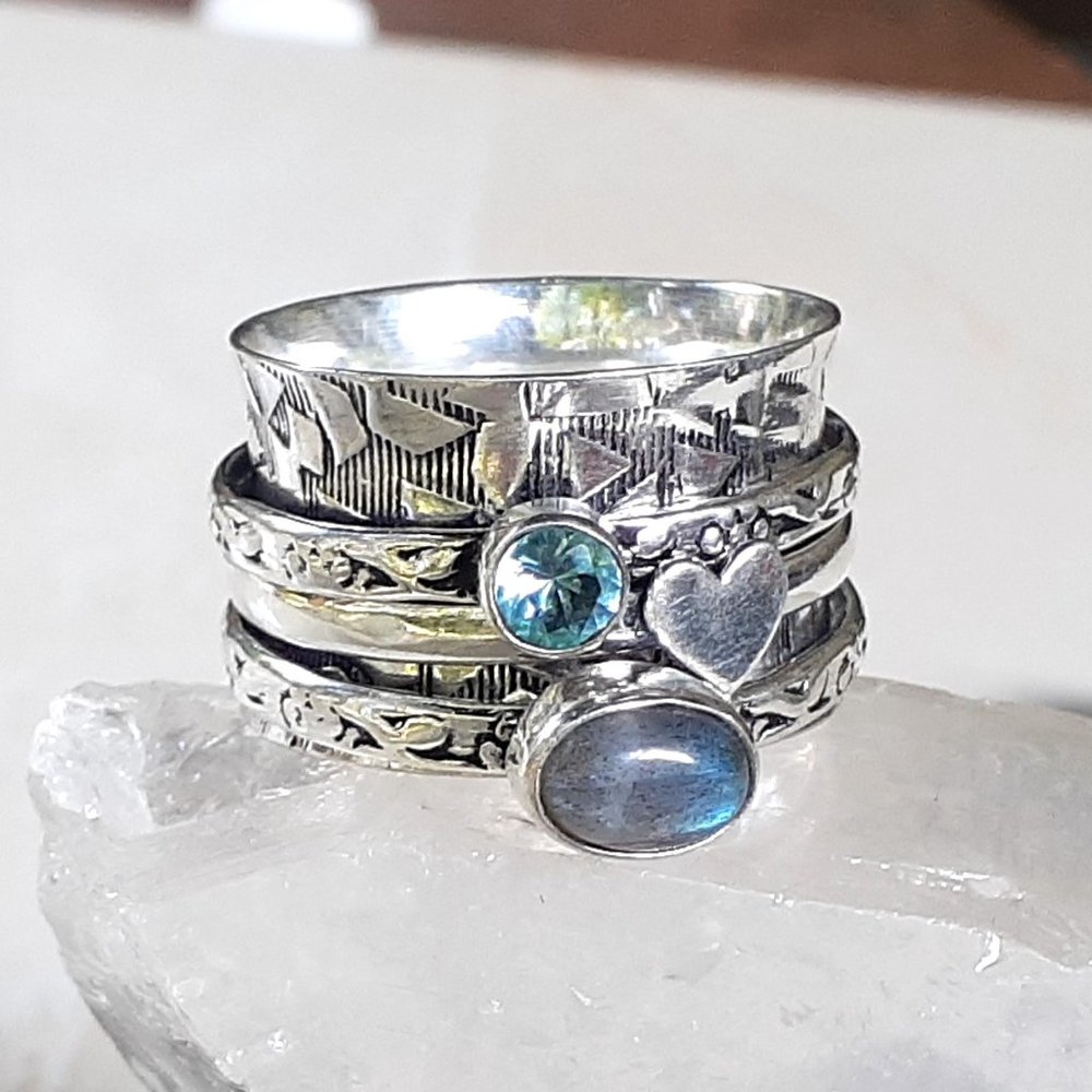 925 Sterling Moonstone & Sapphire Spinner Ring - Picture 2 of 11